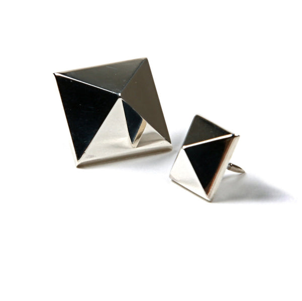 Pyramid Stud Pin (15mm)